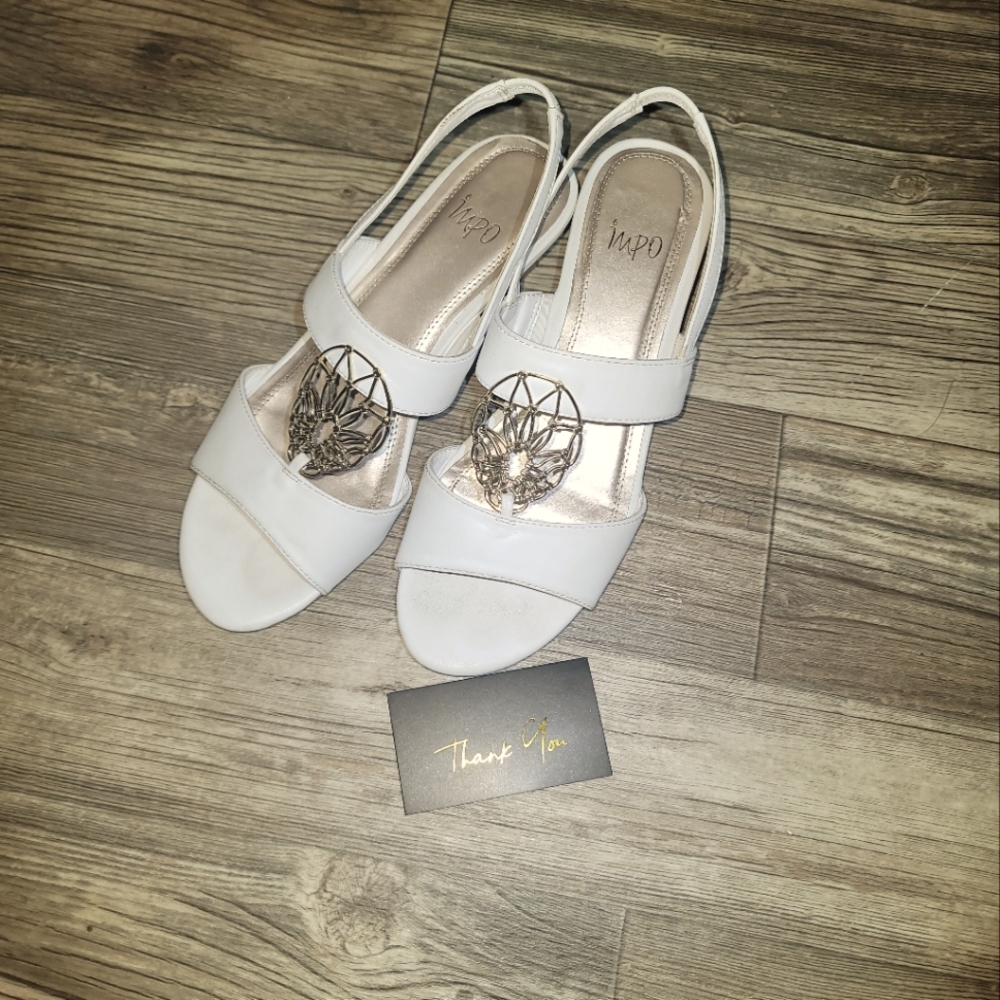Impo women wedge sandals white and gold Size 9M
